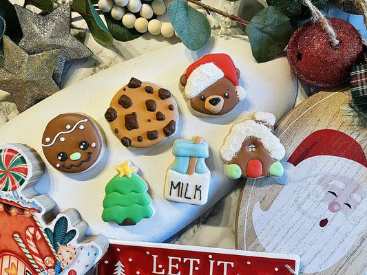 Christmas Minis - 1/2 Dozen